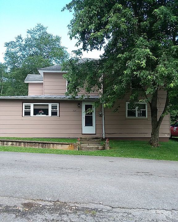 1st image of 340 Maxwell St