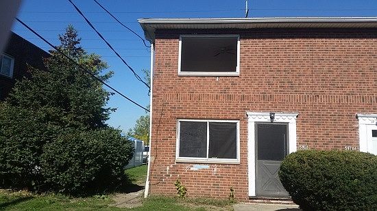1st image of 5978 Glenway Dr