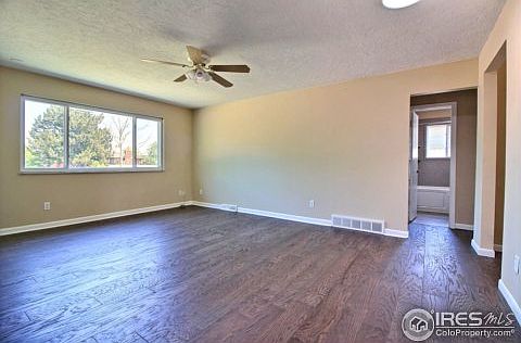 4th image of 2621 28th Ave