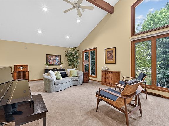 4th image of 3960 Orangewood Dr