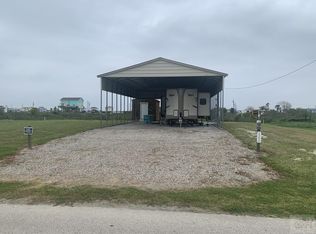 1250 Diamond Rd, Crystal Beach, TX 77650