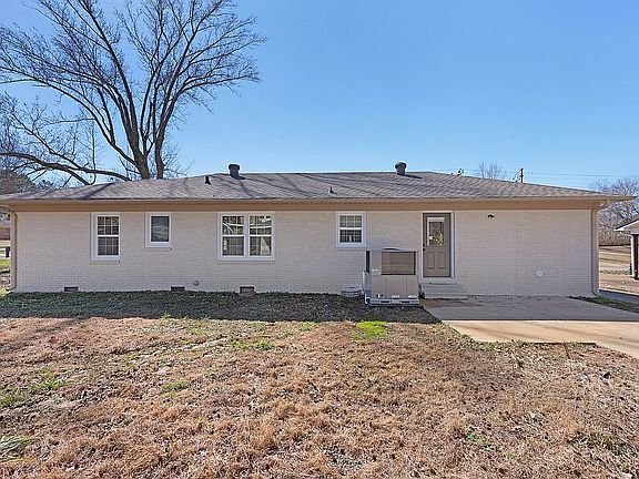 3rd image of 383 Mebanewood Dr