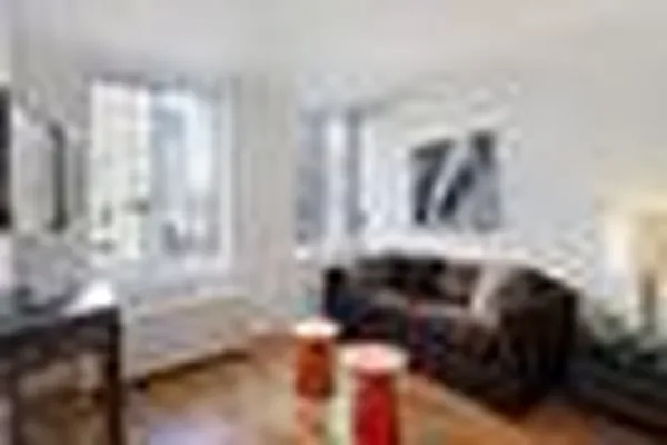 Rented by Nest Seekers International | media 47