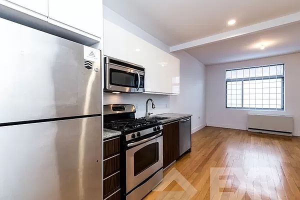 1st image of 820 Bergen St #102