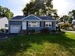 43 Kew Dr, Springfield, NJ 07081