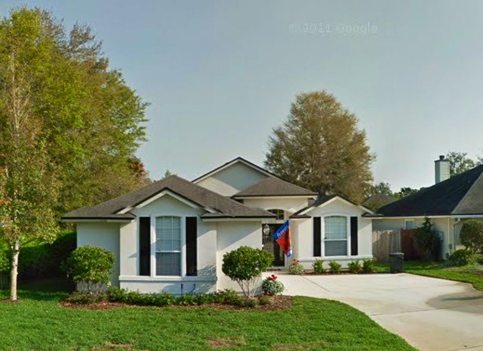 1st image of 14553 Camberwell Ln S