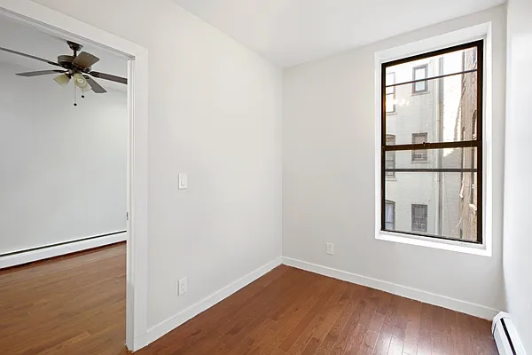Rented by Oxford Property Group | media 10