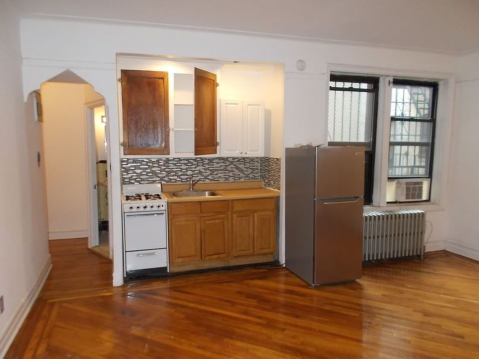 1st image of 540 Saint Johns Pl APT 3H