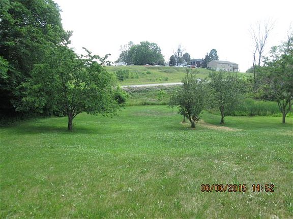 2nd image of 15 Loreco St