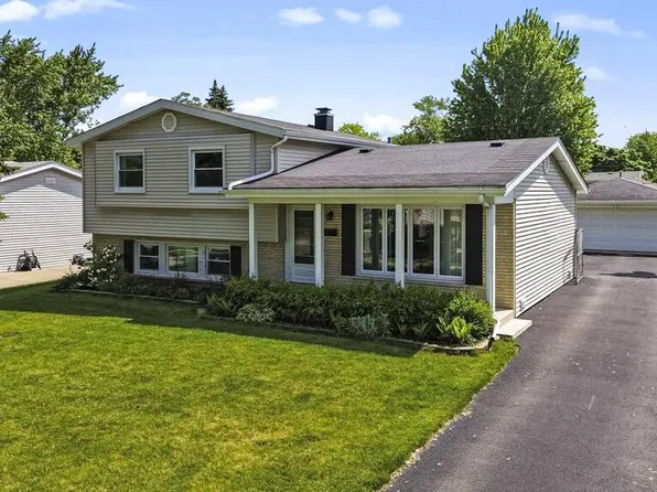 873 S Michigan Ave, Addison, IL 60101