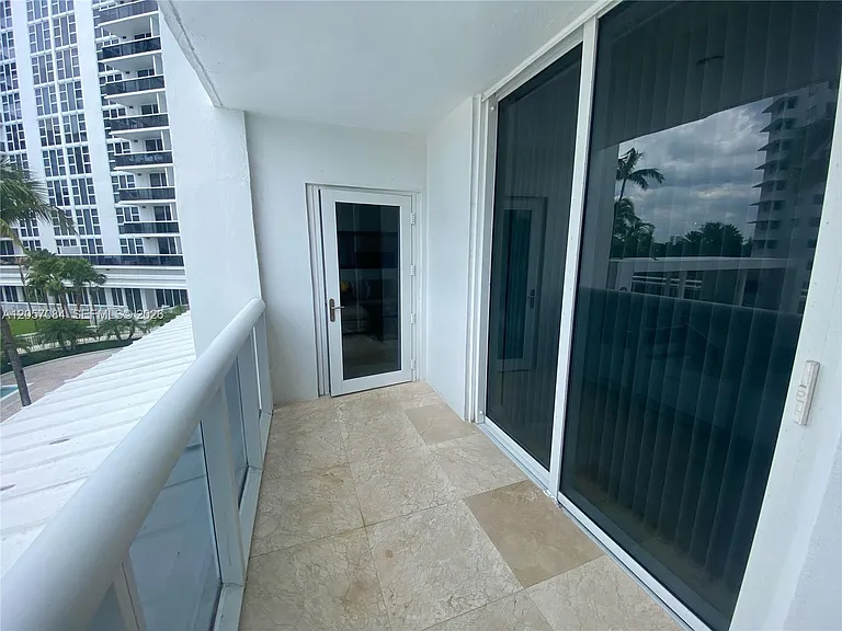 10275 Collins Ave #215 — Photo 10