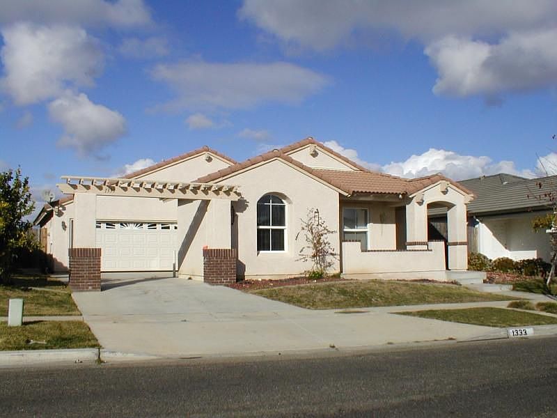 1st image of 1333 W Eliza Ln