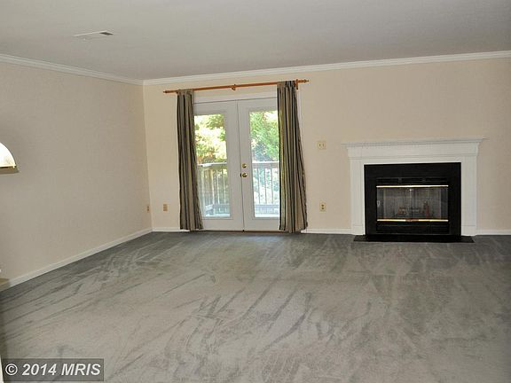 4th image of 723 Cedar Crest Dr #B