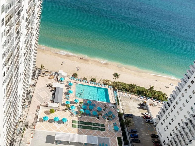 4280 Galt Ocean Dr #29C — Photo 37