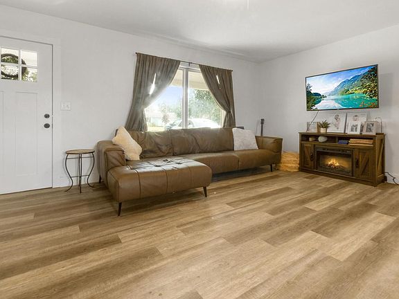 5th image of 141 Marino AVENUE