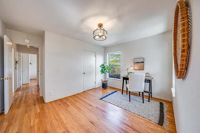 200 Spruce Ave — Photo 14