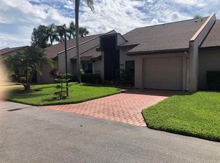 6746 Versailles Ct, Lake Worth, FL 33467