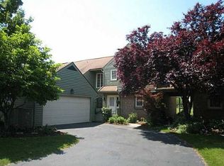 18 Island Ln, Canandaigua, NY 14424