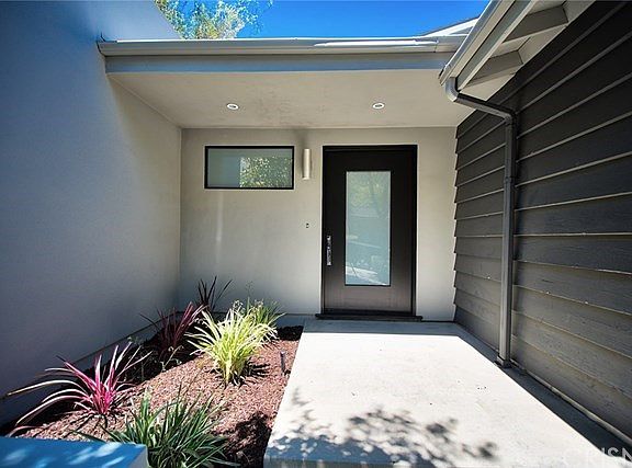 5th image of 10911 Wrightwood Ln