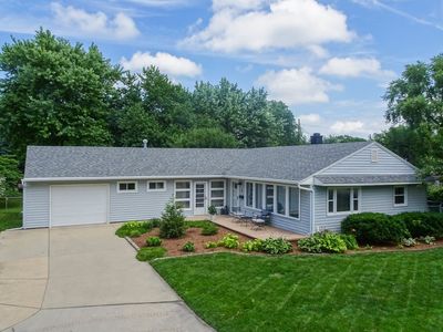 4 Woodruff Dr, Bloomington, IL, 61701