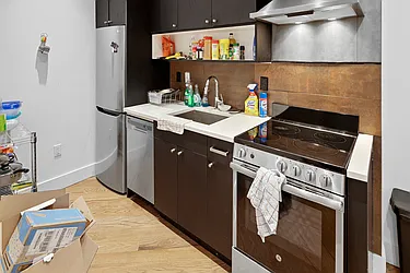 Rented by Safdie Realty Group