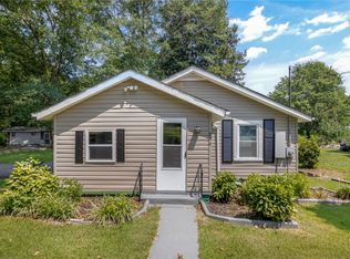 224 N 5th St, Easley, SC 29640