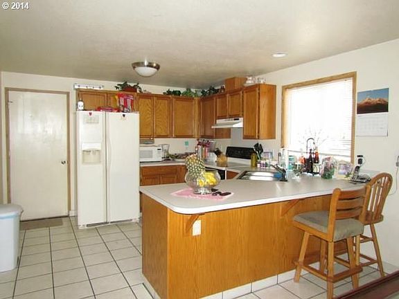 4th image of 8603 NE 160th Ave