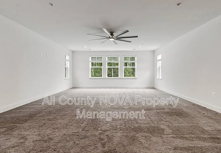 11010 N Riding Rd — Photo 57