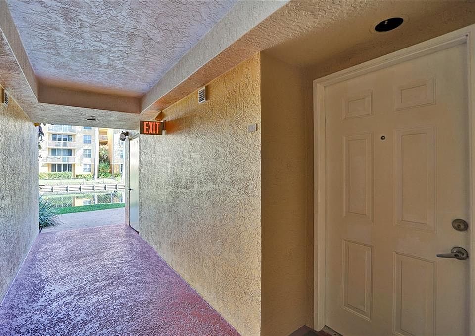 1st image of 1450 SE 3rd Ave APT 112