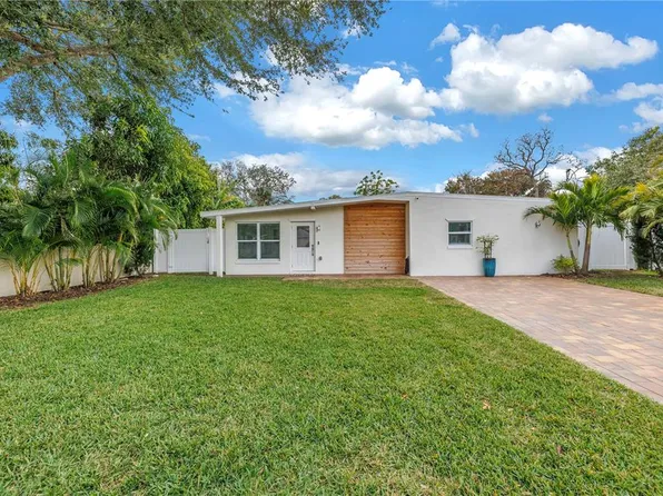 4104 W Marietta St, Tampa, FL 33616