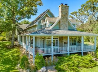 1318 Behan Rd, Crystal Lake, IL 60014