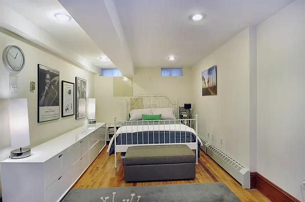 Rented by Corcoran | media 11