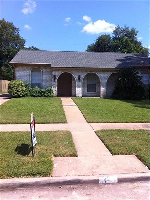 1st image of 8806 Jackwood St