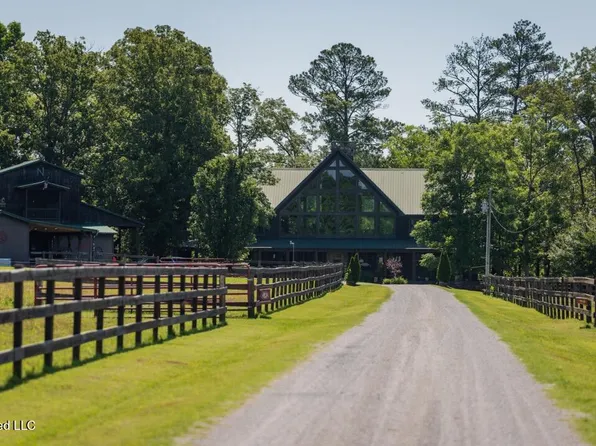 7961 State Highway 41 S, Camden, AL 36726
