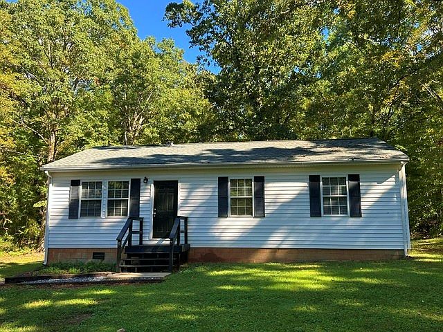 Welcome to 2166 Mt. View Road - Newly renovated with new flooring and fresh paint throughout- MOVE IN READY!