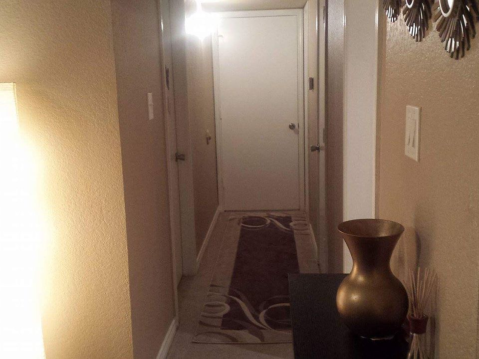 1st image of 1609 Marsh Ln APT 101