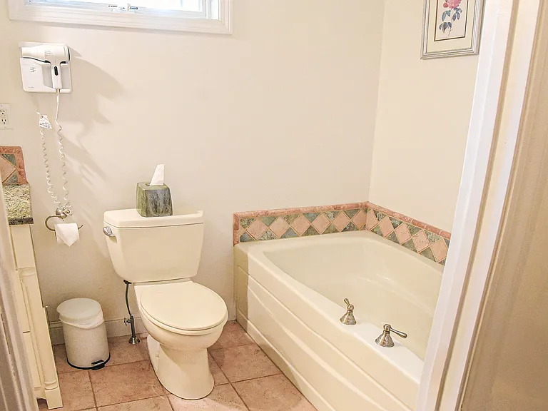12 Westover Ln — Photo 78