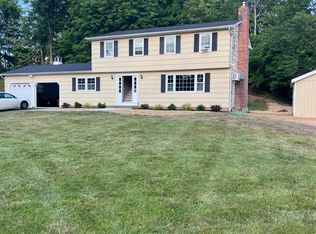 133 Sugar St, Newtown, CT 06470