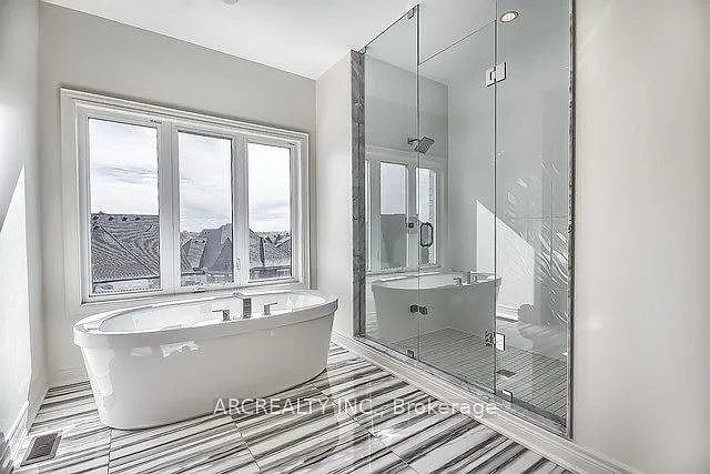 79 Baldry Ave — Photo 34