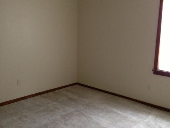 5th image of 115 Cedar Haven Ct APT 101