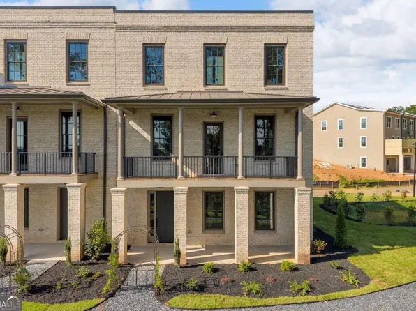 1011 Creekside Ln, Cumming, GA 30040
