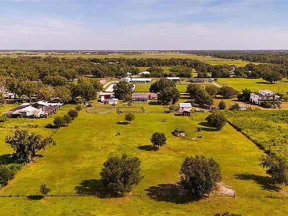 3rd image of 710 MYAKKA RD