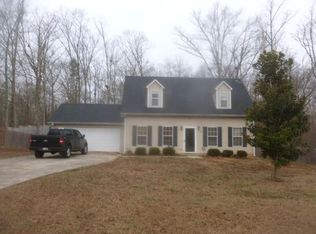 102 Midland Ct, Winder, GA 30680