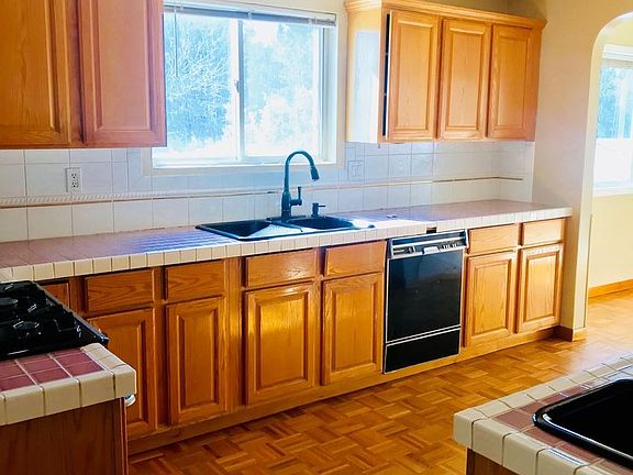 3rd image of 4309 N Maringo Dr