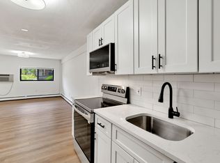 740 E 6th St #9, Boston, MA 02127