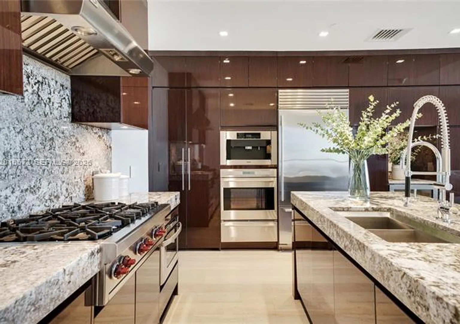 9705 Collins Ave cu-1205N, Bal Harbour, FL 33154 — Photo 1