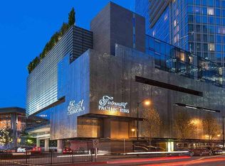 1011 Cordova St W #3301, Vancouver, BC V6C 0B2