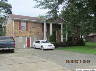708 Greenbriar Rd, Fairfield, AL 35064