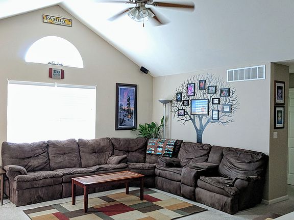 4th image of 1425 Berrywood Dr