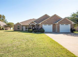 127 County Road 1130, Mount Pleasant, TX 75455